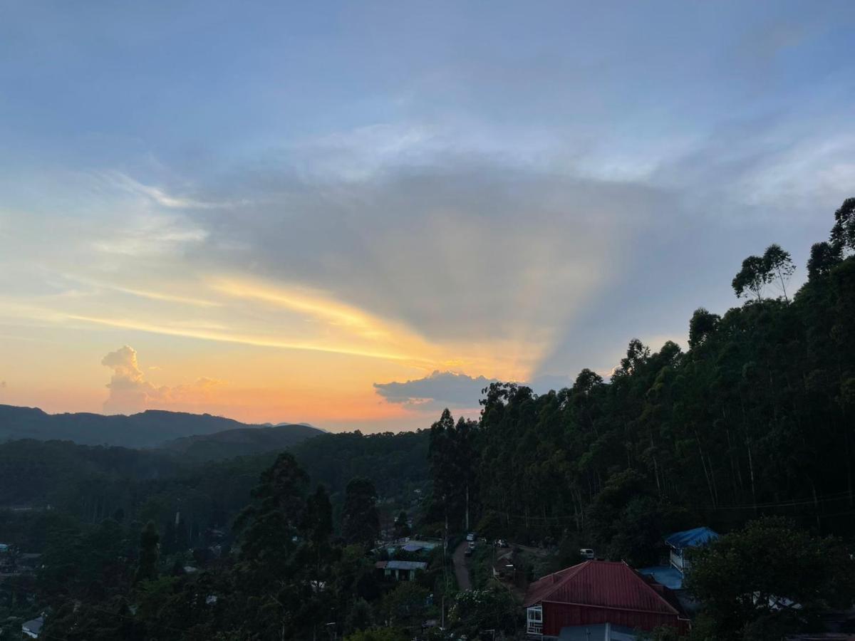 Mountain Cheers Munnar Villa Esterno foto