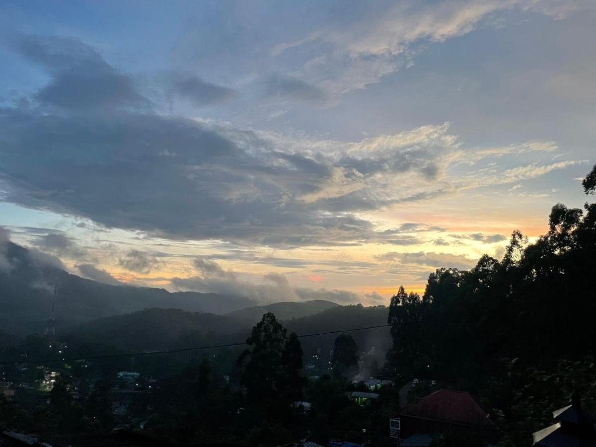 Mountain Cheers Munnar Villa Esterno foto